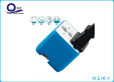 China Tragbares Smart 4 in 1 Sockel USB-Reise-Zwischenstecker-integrierter Absicherung zu verkaufen