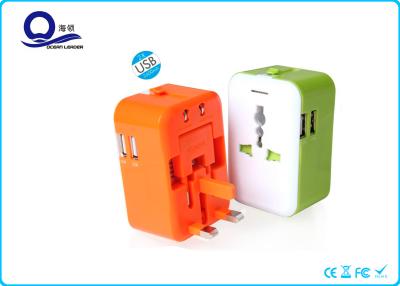 China 5V 2.4A Ipad / Ipod USB Double Port Power Adapter Plugs For Travelling / Business Trip for sale