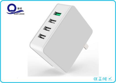 China Faltbare Schnelladung US-Stecker QC 3,0 intelligente USB-Port-multi Ladegerät ICs 4 zu verkaufen