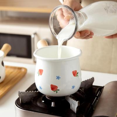 China High Quality Viable Enamel 500ml Milk Pot With Handle Gas Stove Induction Cooke Baby Breakfast Milk Coffee Pot Wooden Cookware for sale