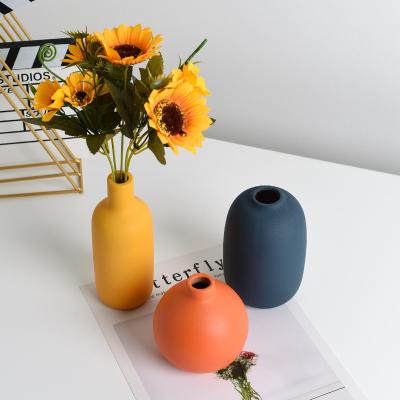 China Modern Minimalist Ceramic INS Handwork Flower Device Soft Ornament Mini Home Living Room Vase Decoration for sale