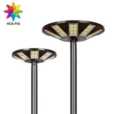 China HUAPAI Garden High Lumen Ip65 Light Control Sensor UFO Lamp Remote Park 800W 1000W All In One LED Solar Garden Light for sale