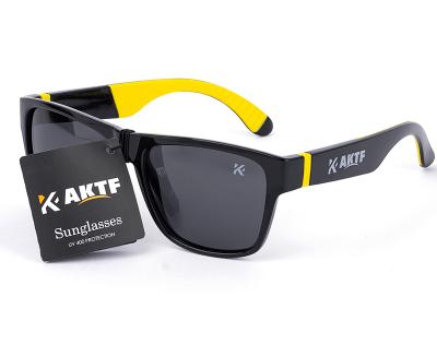 China Fashion TAC Man Sunglasses Polarized Sunglasses from AKTF Square for Outdoor Sport for sale