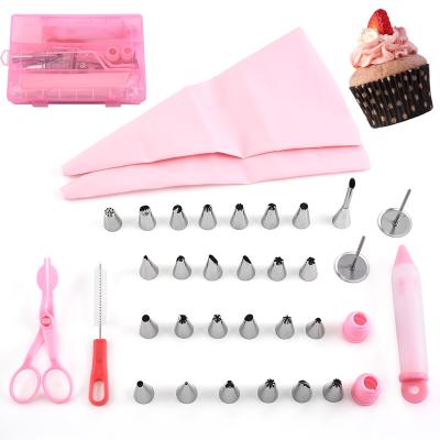 China Factory direct sale viable 35 pieces decorating tip set multifunctional pastry bag icing nozzele decorating consumables batch set for sale