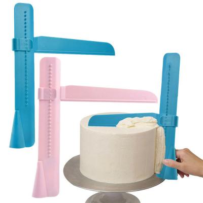 China Sustainable DIY Cake Decorating Tools Reusable 2 Pcs Pack Plastic Cake Scraper Adjustable Icing Smoother for sale