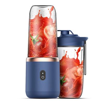 China 2022 Mini Rechargeable Portable Blender Cup Rechargeable Portable Blender Private Label Radio Blender Juicer Squeezer Mini Cup for sale