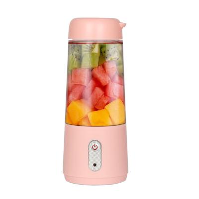 China Portable Mini Blender Blender USB Personal Chargeable Hand Juicer Portable Smoothie Fruit Blenders for sale