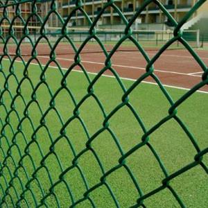 Chine 9 Gauge Wire with 50mm Hole 6' x 50' PVC Diamond Chain Link Fence with Green Color à vendre