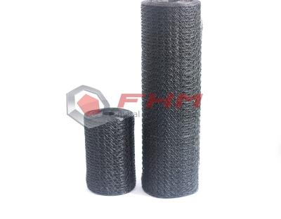 China Experienced Supplies Welded and Hexagonal PVC Coated Wire Mesh With 18 Gauge Wire for sale