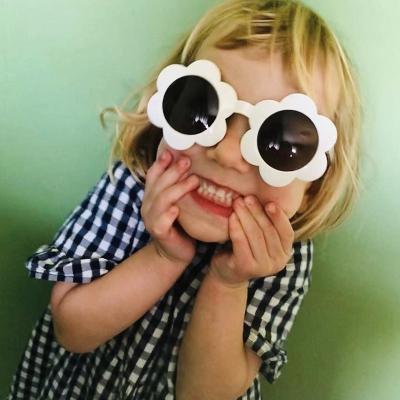 China Fashion Sunglasses Baby Sunflower Kids Sun Glasses Lovely Colorful Round Cool Sunglass UV400 for sale