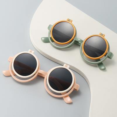 China Fashion Sunglasses Wholesale New Fashionable Plastic Retro Small Round Folding Sunglasses Vintage Shading Sun Glasses for sale