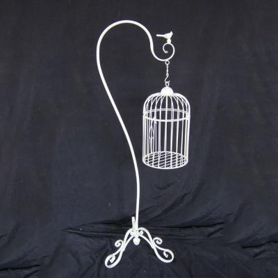 China Metal Viable Decorative White Pet Garden Hanging Bird Cage For Sale for sale