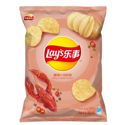 China Wholesale Price Natural Exotic Snacks French Fries Lays Potato Chips Bag Potato Chips Snack 135g for sale