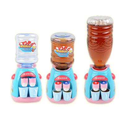 China Cartoon Toys Wholesale Candy and Toy Candy Soft Candy MINI Drinking Fountain With Candy Pop for sale