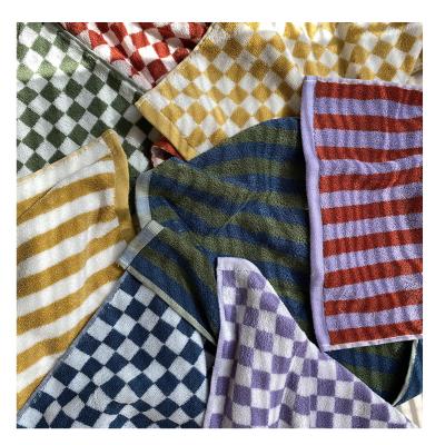 China Soft Retro Ins Style Customize 100% Cotton Face And Hand Towels, Checkerboard And Striped Style Hotel Bath Towels for sale