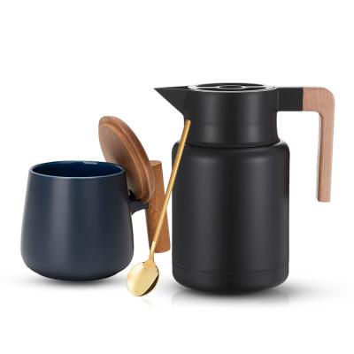 China 1 L PORTABLE Stainless Steel Double Wall Vacuum Insulated Carafe Coffee Pot Tea Kettle with Wooden Handle for sale