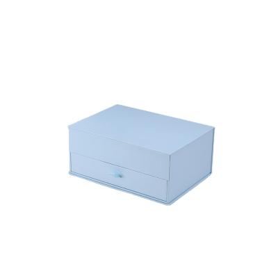 China Handmade Premium Cardboard Bespoke Gift Packaging Magnetic Closure Luxury Drawer Box for sale