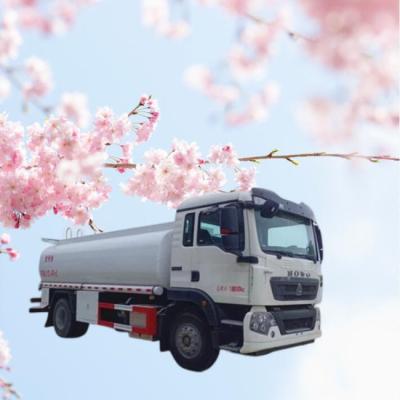 China Good Price SINOTRUK HOWO 15m3 Fuel Transport Truck Edible Oil Gasoline Oil Tanker Truck From Tranport China for sale