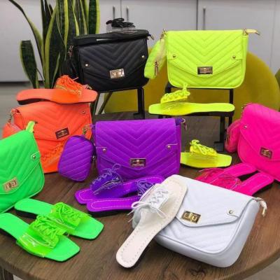 China 100% 2022 wholesale famous brands flat bottom sandals eco-friendly transparent ladies handbags purses for women for sale