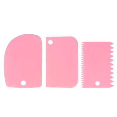 China 3 Piece Viable PP Scraper Set Plastic Pastry Tools Dough Baking Knife Icing Fondant Scraper Decorating Single Soft Jagged Edge for sale