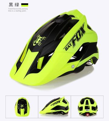 China New Fashion Smart Bike Helmet Driving Safety Helmets Eco-friendly Comfortable Motorcycle Helmet for sale