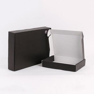 China Recycled Materials Customized Logo Printing Perfume Packaging Box Black Corrugated Cardboard Mailing Mailer Box for sale