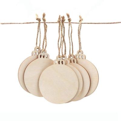 China 50pcs DIY Wooden Craft Round Bauble With 50pcs Strings To Paint, Unfinished Christmas Hanging Ornaments Wooden Natural Empty Discs for sale