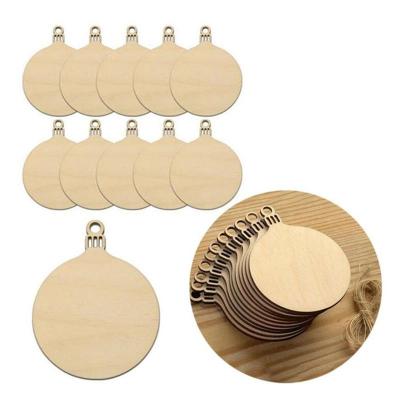 China 50pcs DIY Wooden Craft Round Bauble With 50pcs Strings To Paint, Unfinished Christmas Hanging Ornaments Wooden Natural Empty Discs for sale