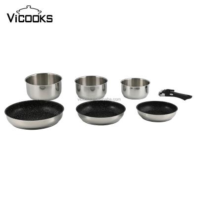 China Morden Deluxe Cookware 12Pcs Set Stainless Steel Kitchen Cookware Authentic Amc Cookware With Removable Handle for sale