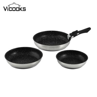 China Modern Induction Cookware Sets Kitchen Cookware High Quality Aluminum Cookware With Detachable Handle for sale