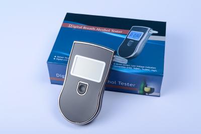 China Five Mouthpieces Exchangable Blue Backlight Breathalyzer Alcohol Tester for sale