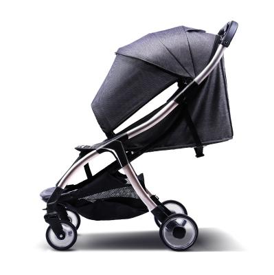 China 2021 New Baby Stroller Luxury Baby Stroller Lightweight Foldable Pram Canvas Buggy for sale