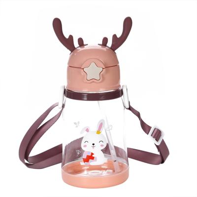 China Kindergarten 500ml Viable Cartoon Cute Michley Antlers Small Kids Drinking Clamp Kids Popular Plastic Water Bottle for sale