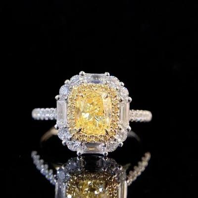 Chine Paiement initial 18K Diamants de laboratoire Ringe et diamant jaune Ringe et pendentif à double usage à vendre