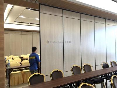 China Flexible Demountable Partition Walls in 85mm Provide Excellent Sound Insulation 35-45dB for sale