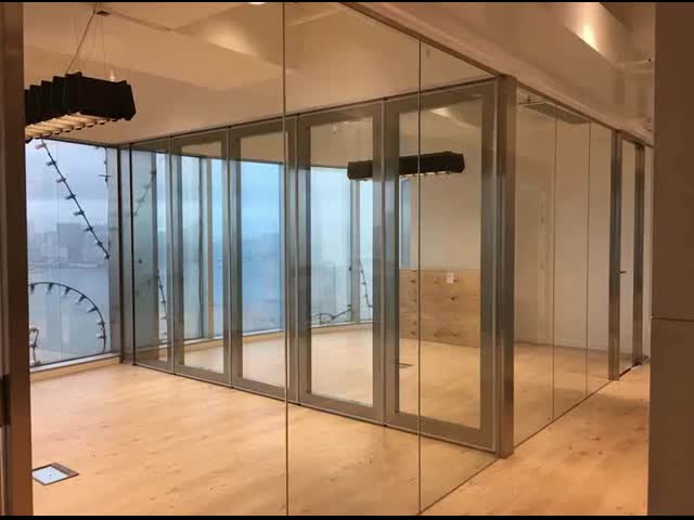 85mm Thick Movable Glass Partition Walls For Office / Commercial Space Customizable Design