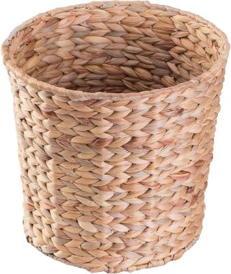 China Minimalist Natural Corn Leaf Round Waste Basket - For Bathrooms, Bedrooms, Or Offices for sale