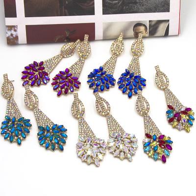 China TRENDY Alloy Full Diamond Rhinestone Earrings For Women 2021 Fashion Jewelry Statement Earrings Gold Metal for sale