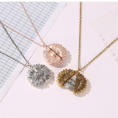 China TRENDY OEM Price YOU ARE MY SUN Sunflower Necklace Pearl Necklace Girlfriend Gift Necklace for sale