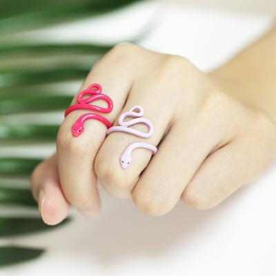 China R-445 simple cute colorful plastic fashionable jewelry plastic ring candy macaron shape snake blue women snake ring for sale