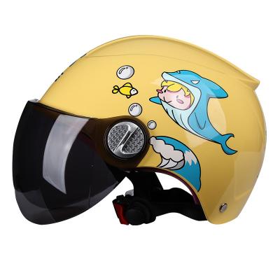 China Small Size Scooter Child Helmet Motorbike Motocross Helmets Kids Bicycle Bike Skating Riding Helmet for sale