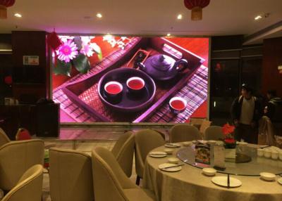 China Exhibición interior de la publicidad de P2.5 HD LED para el contexto montado en la pared para casarse Pasillo en venta