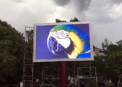 China RGB Outdoor Advertising LED Display 10mm Pixel Pitch High Waterproof Protection for sale