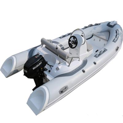 China New Design CE Certificate 4.3m Fiberglass Outboard Motor Material Popular Fiberglass Hull Remote Control Rib Boat for sale