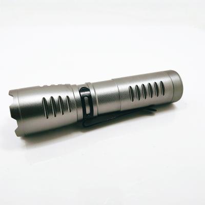 China High quality portable camping flashlights, cheap flashlights for sale