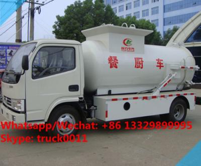 China factory sale best price dongfeng 120HP 4tons side lifting bins food garbage truck,6m3 wastes food collecting vehicle for sale