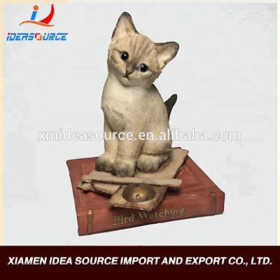 China Resin Cat Ornaments Crafts Handmade Resin Cat Ornaments Small Cat Figurine for sale