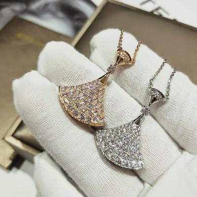 China TRENDY MZ  Jewelry  Jewelry Small Fan Shaped Diamond Pendant Necklace 18k Real Gold Jewelry Real Gold necklace for sale