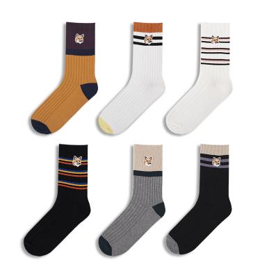 China Fashion Embroidery Breathable QUICK DRY Custom Woman Motion Happy Socks for sale