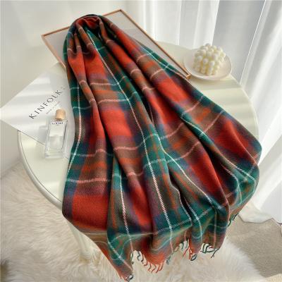 China Striped 2021 Winter Women's Winter Women's Plaid Shawl Luxury Warm Coat Thicken Blankets Plaid Cashmere Blankets Tassel Scarf Gifts for sale